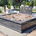 iki Kisilik Komple 5 cm Kalinlikta Siyah Granit Mezar